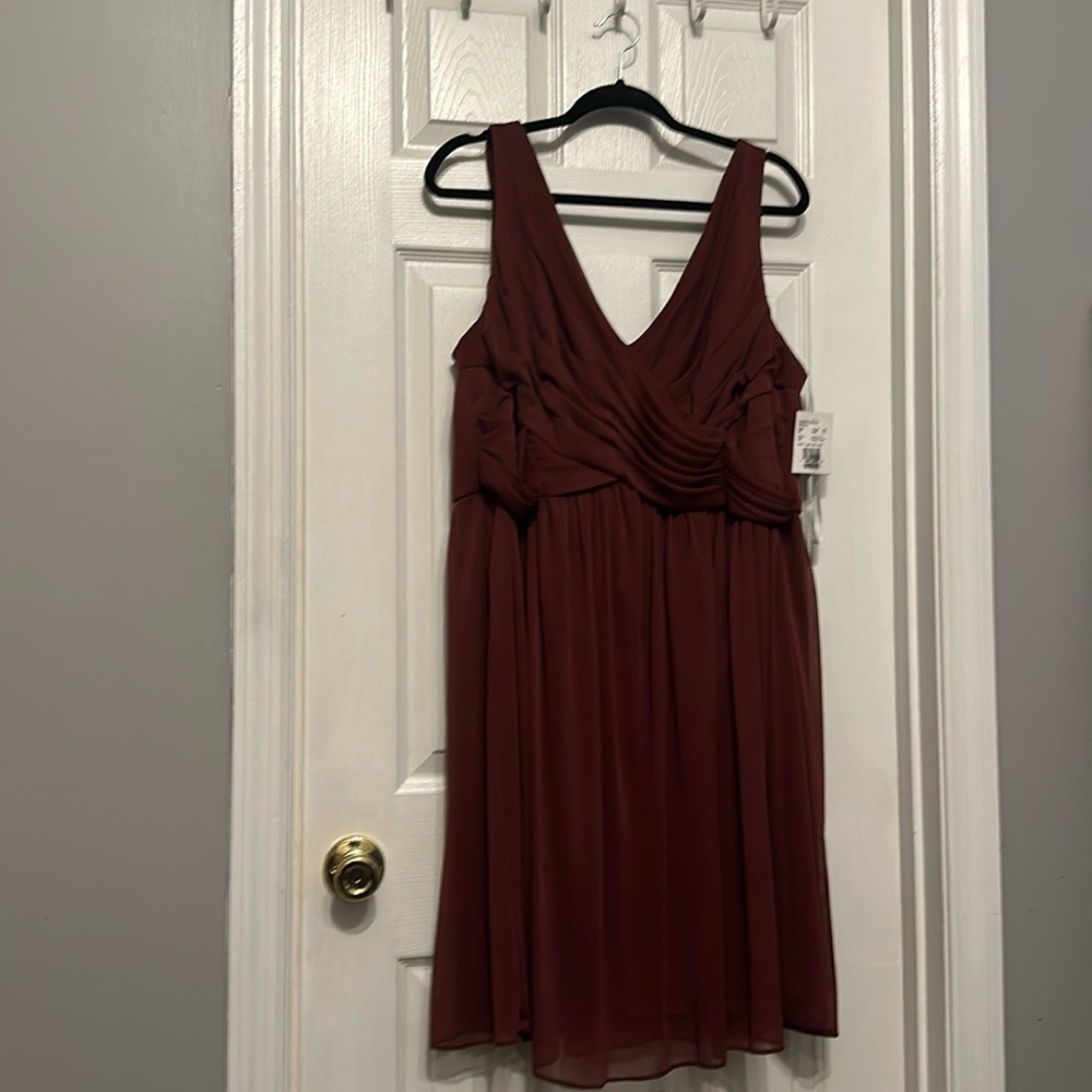 David’s Bridal Short Tank Cowl Back Wine Dress NWT Size: 22W
